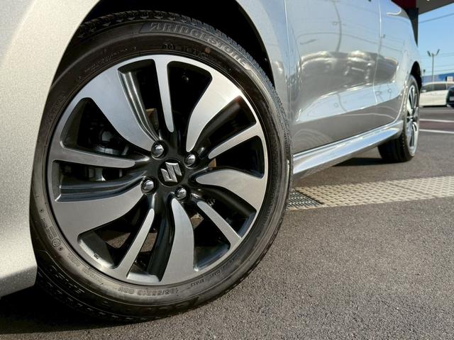 スイフト RS 純正8インチナビ フルセグ 全方位カメラ クルーズコントロール レーンキープアシスト 衝突軽減 パドルシフト ETC 運転席シートヒーター ステリモ スマートキー MTモード 純正16インチAW(7枚目)