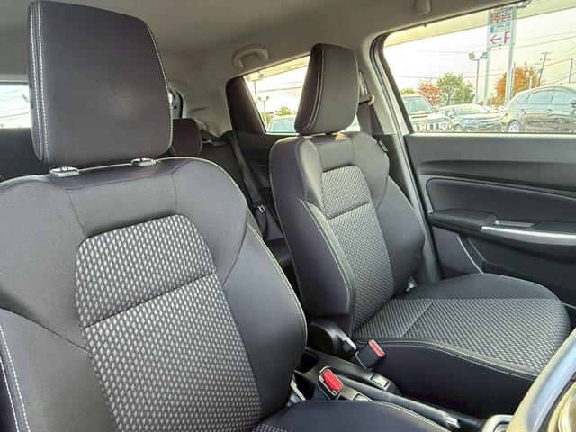 スイフト RS 純正8インチナビ フルセグ 全方位カメラ クルーズコントロール レーンキープアシスト 衝突軽減 パドルシフト ETC 運転席シートヒーター ステリモ スマートキー MTモード 純正16インチAW(24枚目)