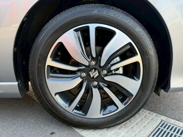 スイフト RS 純正8インチナビ フルセグ 全方位カメラ クルーズコントロール レーンキープアシスト 衝突軽減 パドルシフト ETC 運転席シートヒーター ステリモ スマートキー MTモード 純正16インチAW(30枚目)