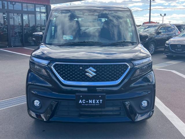 ソリオバンディット ハイブリッドＭＶ　９インチナビ　全周囲カメラ　ＨＵＤ　ＡＣＣ　両側電動スライドドア　シートヒーター　レーンキープ　ＣＤ　ＤＶＤ　Ｂｌｕｅｔｏｏｔｈ　フルセグ　リア送風　電動格納ミラー　横滑り防止　ＬＥＤライト　スマキー（4枚目）