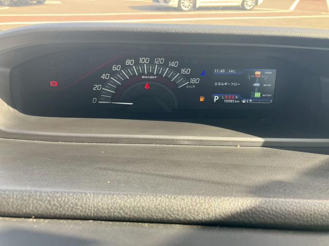 ソリオバンディット ハイブリッドＭＶ　９インチナビ　全周囲カメラ　ＨＵＤ　ＡＣＣ　両側電動スライドドア　シートヒーター　レーンキープ　ＣＤ　ＤＶＤ　Ｂｌｕｅｔｏｏｔｈ　フルセグ　リア送風　電動格納ミラー　横滑り防止　ＬＥＤライト　スマキー（8枚目）