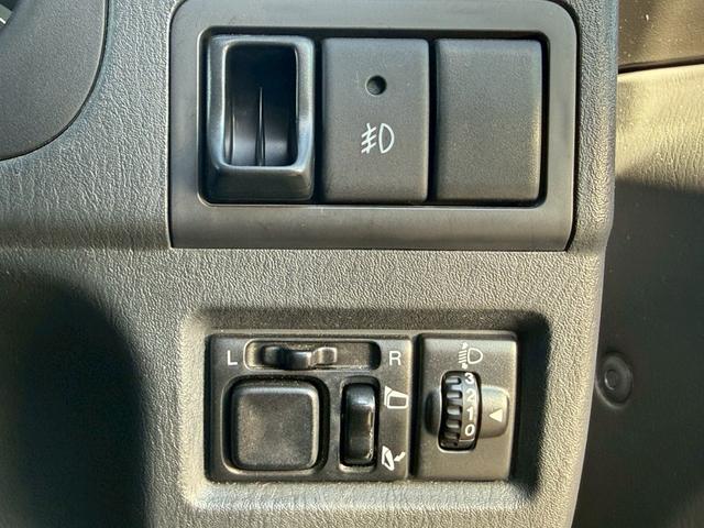 ジムニー ランドベンチャー 7インチナビ フルセグテレビ CD DVD シートヒーター パートタイム4WD ハーフレザーシート フォグランプ ドライブレコーダー Bluethooth 純正マッドガード 純正16インチAW ETC(13枚目)