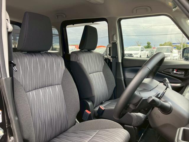 ソリオ ハイブリッドＳＺ　純正９インチナビ　アラウンドビューモニター　両側電動スライドドア　デュアルカメラブレーキサポート　シートヒーター　アダプティブクルーズコントロール　フルセグＴＶ　Ｂｌｕｅｔｈｏｏｔｈ　ＣＤ　ＤＶＤ（23枚目）