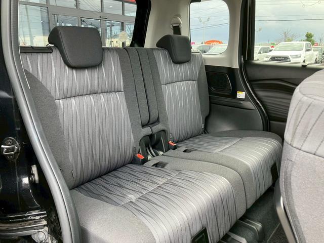 ソリオ ハイブリッドＳＺ　純正９インチナビ　アラウンドビューモニター　両側電動スライドドア　デュアルカメラブレーキサポート　シートヒーター　アダプティブクルーズコントロール　フルセグＴＶ　Ｂｌｕｅｔｈｏｏｔｈ　ＣＤ　ＤＶＤ（25枚目）