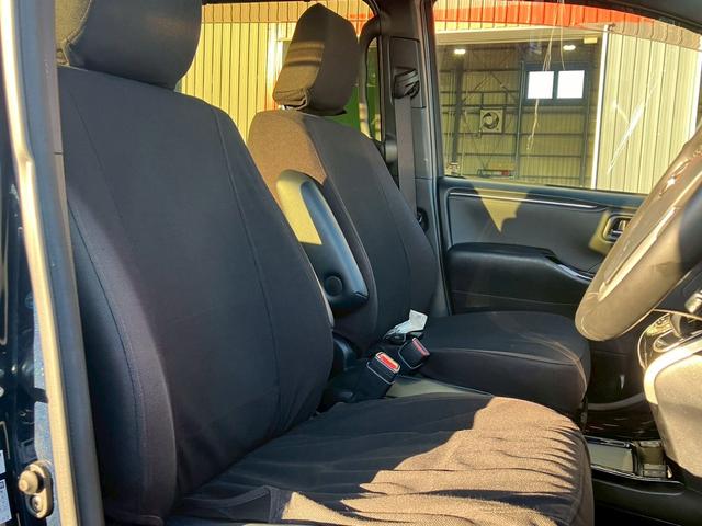 エスクァイア 　純正９インチナビ　純正１２インチフリップダウンモニター　シートヒーター　ハーフレザーシート　両側電動スライドドア　リアオートエアコン　ＡＣ１００Ｖ１５００Ｗ　バックモニター　トヨタセーフティーセンス（23枚目）