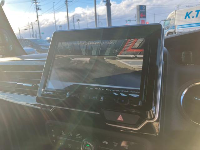 Ｎ－ＢＯＸカスタム 　８インチナビ　ハーフレザー　バックカメラ　両側電動スライドドア　ＡＣＣ　レーンキープ　ドラレコ前後　フルセグＴＶ　ＬＥＤヘッドライト　オートハイビーム　フォグランプ　バックカメラ　ＣＤ　ＤＶＤ（10枚目）