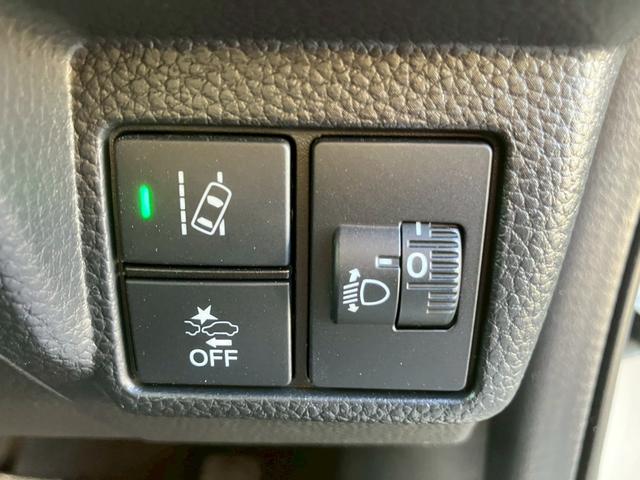 Ｎ－ＢＯＸカスタム 　８インチナビ　ハーフレザー　バックカメラ　両側電動スライドドア　ＡＣＣ　レーンキープ　ドラレコ前後　フルセグＴＶ　ＬＥＤヘッドライト　オートハイビーム　フォグランプ　バックカメラ　ＣＤ　ＤＶＤ（15枚目）