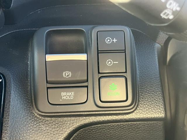 Ｎ－ＢＯＸカスタム 　８インチナビ　ハーフレザー　バックカメラ　両側電動スライドドア　ＡＣＣ　レーンキープ　ドラレコ前後　フルセグＴＶ　ＬＥＤヘッドライト　オートハイビーム　フォグランプ　バックカメラ　ＣＤ　ＤＶＤ（17枚目）