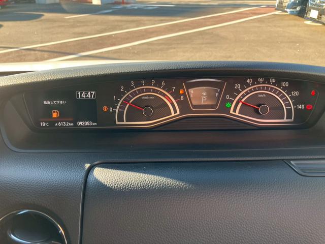 Ｎ－ＢＯＸカスタム Ｇ・Ｌターボホンダセンシング　純正８インチナビ　フルセグＴＶ　バックモニター　ＣＤ　ＤＶＤ　Ｂｌｕｅｔｏｏｔｈ　両側パワースライドドア　ＬＥＤヘッドライト　シートヒーター　レーンキープアシスト　アダプティブクルーズコントロール（9枚目）
