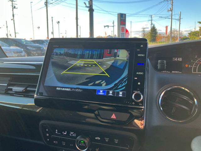 Ｎ－ＢＯＸカスタム Ｇ・Ｌターボホンダセンシング　純正８インチナビ　フルセグＴＶ　バックモニター　ＣＤ　ＤＶＤ　Ｂｌｕｅｔｏｏｔｈ　両側パワースライドドア　ＬＥＤヘッドライト　シートヒーター　レーンキープアシスト　アダプティブクルーズコントロール（11枚目）