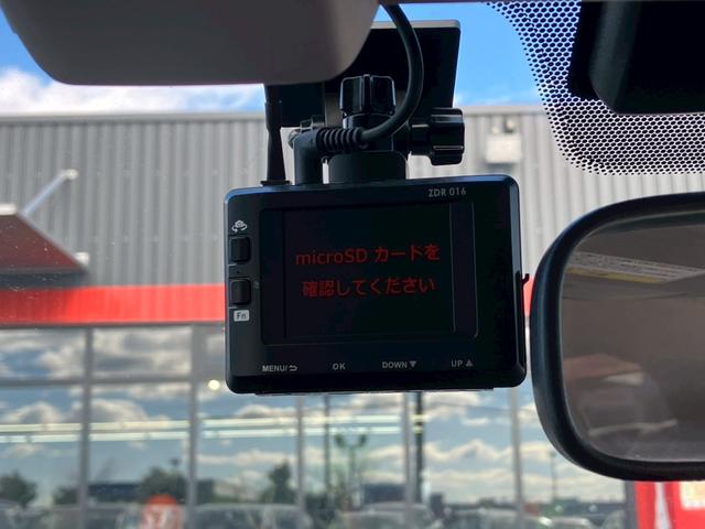 インプレッサスポーツ ２．０ｉアイサイト　純正ナビ　バックカメラ　フルセグＴＶ　ＣＤ　ＤＶＤ　ＨＩＤヘッドライト　フォグランプ　クルコン　レーンキープ　衝突軽減ブレーキ　アイドリングストップ　パドルシフト　ＭＴモード　ドラレコ　ＥＴＣ（18枚目）