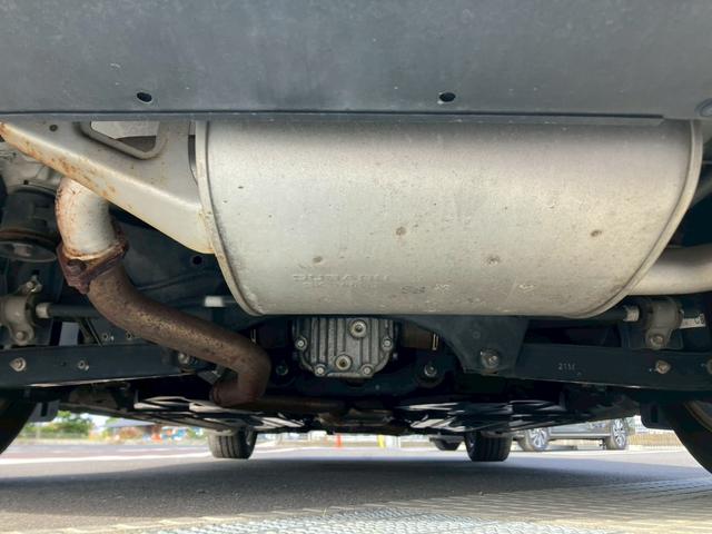 インプレッサスポーツ ２．０ｉアイサイト　純正ナビ　バックカメラ　フルセグＴＶ　ＣＤ　ＤＶＤ　ＨＩＤヘッドライト　フォグランプ　クルコン　レーンキープ　衝突軽減ブレーキ　アイドリングストップ　パドルシフト　ＭＴモード　ドラレコ　ＥＴＣ（28枚目）