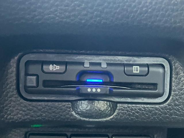 N-BOX L・ターボ 無限15インチAW 無限フルエアロ 無限ミラー パドルシフト ACC 両側電動スライドドア ドラレコ前後 シートヒーター フルセグTV オートハイビーム ETC レーンキープ クリアランスソナー(19枚目)