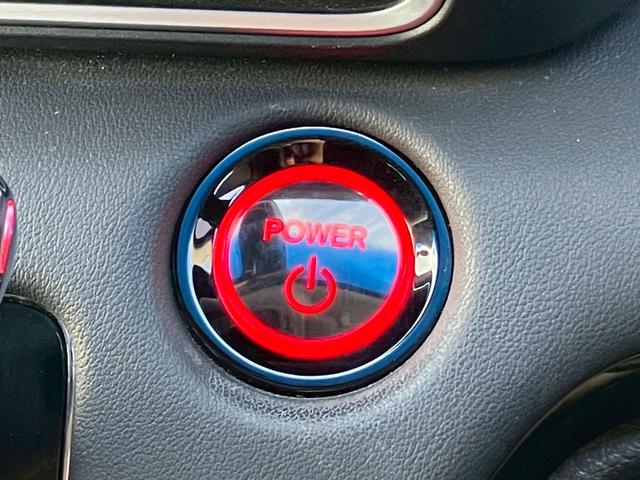 オデッセイハイブリッド ｅ：ＨＥＶアブソルート・ＥＸ　純正１０インチナビ　全周囲カメラ　フルセグＴＶ　Ｂｌｕｅｔｏｏｔｈ　純正後部座席モニター　ＡＣＣ　ドラレコ　両側電動スライドドア　パワーバックドア　Ｐシート　シートヒーター　Ｐアシスト　オットマン（16枚目）