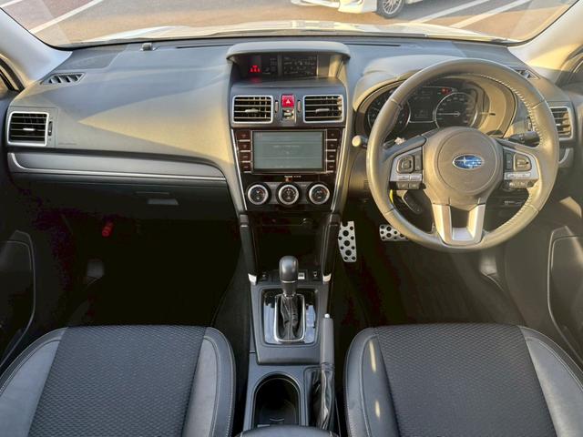 フォレスター ２．０ＸＴ　アイサイト　純正８インチナビ　バックカメラ　フルセグＴＶ　Ｂｌｕｅｔｏｏｔｈ　ＣＤ　ＤＶＤ　ＨＤＭＩ　クリアランスソナー　ＡＣＣ　ブラスポ　パワーシート　シートヒーター　パワーバックドア　Ｘ－ＭＯＤＥ　ＥＴＣ（2枚目）