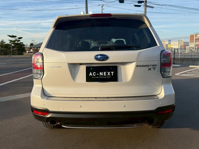 フォレスター ２．０ＸＴ　アイサイト　純正８インチナビ　バックカメラ　フルセグＴＶ　Ｂｌｕｅｔｏｏｔｈ　ＣＤ　ＤＶＤ　ＨＤＭＩ　クリアランスソナー　ＡＣＣ　ブラスポ　パワーシート　シートヒーター　パワーバックドア　Ｘ－ＭＯＤＥ　ＥＴＣ（6枚目）