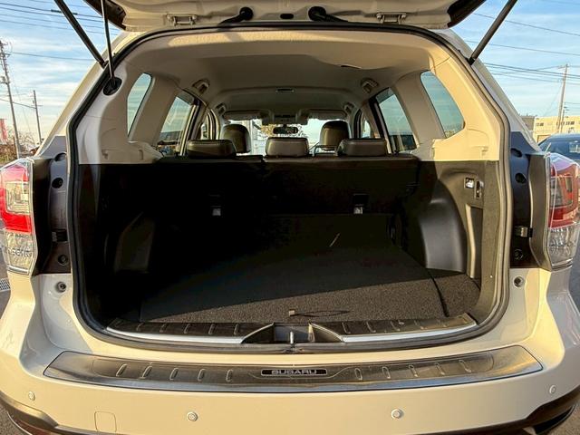 フォレスター ２．０ＸＴ　アイサイト　純正８インチナビ　バックカメラ　フルセグＴＶ　Ｂｌｕｅｔｏｏｔｈ　ＣＤ　ＤＶＤ　ＨＤＭＩ　クリアランスソナー　ＡＣＣ　ブラスポ　パワーシート　シートヒーター　パワーバックドア　Ｘ－ＭＯＤＥ　ＥＴＣ（29枚目）