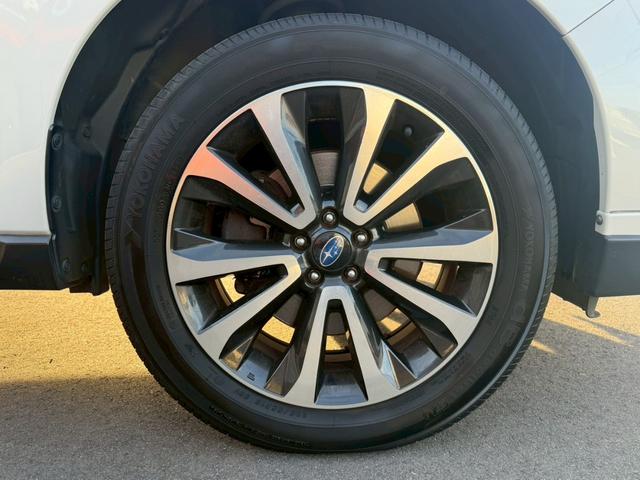 フォレスター ２．０ＸＴ　アイサイト　純正８インチナビ　バックカメラ　フルセグＴＶ　Ｂｌｕｅｔｏｏｔｈ　ＣＤ　ＤＶＤ　ＨＤＭＩ　クリアランスソナー　ＡＣＣ　ブラスポ　パワーシート　シートヒーター　パワーバックドア　Ｘ－ＭＯＤＥ　ＥＴＣ（32枚目）