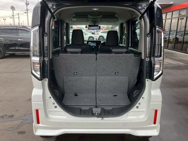 スペーシアカスタム ハイブリッドＸＳターボ　純正メーカーオプション９インチナビ　全周囲カメラ　衝突安全装置　オートクルーズコントロール　シートヒーター　社外デジタルインナーミラー　フォグランプ　ステアリングリモコン　ドラレコ　ＥＴＣ　ＢＴ（28枚目）