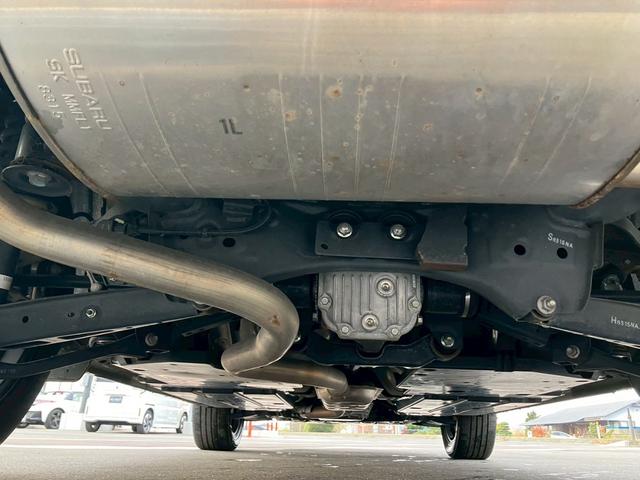 【下廻り】目立ったサビもなく綺麗な状態を保っております。有料で錆止め塗装も可能です。