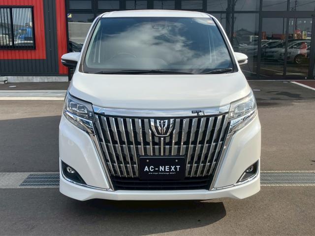 エスクァイア Ｇｉ　プレミアムパッケージ　純正１０インチナビ　純正１２．１インチフリップダウンモニター　フルセグＴＶ　バックカメラ　Ｂｌｕｅｔｏｏｔｈ　ハーフレザーシート　シートヒーター　ステアリングヒーター　クルーズコントロール　ＬＥＤ（4枚目）