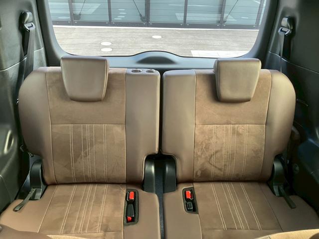 エスクァイア Ｇｉ　プレミアムパッケージ　純正１０インチナビ　純正１２．１インチフリップダウンモニター　フルセグＴＶ　バックカメラ　Ｂｌｕｅｔｏｏｔｈ　ハーフレザーシート　シートヒーター　ステアリングヒーター　クルーズコントロール　ＬＥＤ（26枚目）