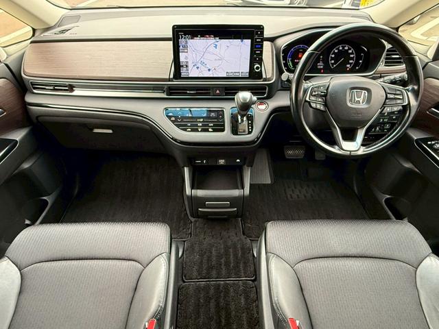 【整備工場完備】ご安心してお乗り頂くため環境を整えております。お車の定期メンテナンスの他、車検やタイヤ交換などもお任せください！