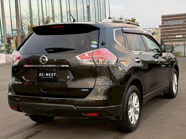 エクストレイル ２０Ｘ　エマージェンシーブレーキパッケージ　パノラマミックガラスルーフ　純正７インチナビ　コネクトナビシステム　アラウンドビューモニター　ルーフレール　クルーズコントロール　Ｂｌｕｅｔｏｏｔｈ　ＤＶＤ　ハーフレザーシート　純正アルミ　ＥＴＣ（18枚目）