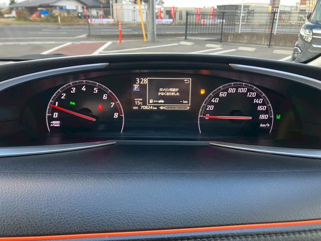 シエンタ Ｇ　クエロ　純正９インチナビ／両側電動スライドドア／モデリスタエアロ／アラウンドビューモニター／Ｂｌｕｅｔｈｏｏｔｈ／ＣＤ／ＤＶＤ／フルセグＴＶ／ＬＥＤヘッドライト／トヨタセーフティーセンス／ＥＴＣ／キーレス（8枚目）