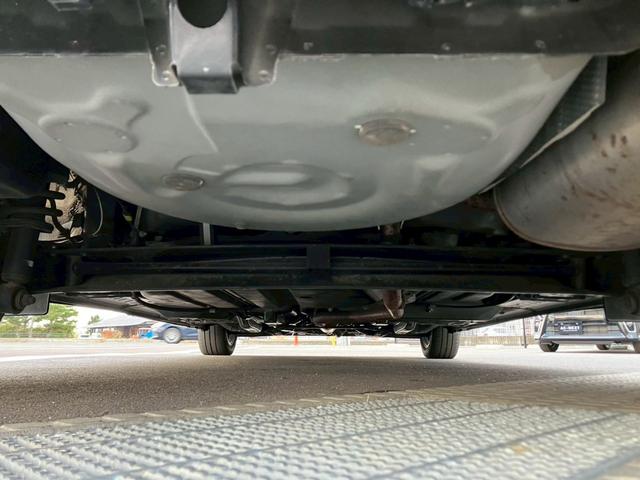 シエンタ Ｇ　クエロ　純正９インチナビ／両側電動スライドドア／モデリスタエアロ／アラウンドビューモニター／Ｂｌｕｅｔｈｏｏｔｈ／ＣＤ／ＤＶＤ／フルセグＴＶ／ＬＥＤヘッドライト／トヨタセーフティーセンス／ＥＴＣ／キーレス（30枚目）