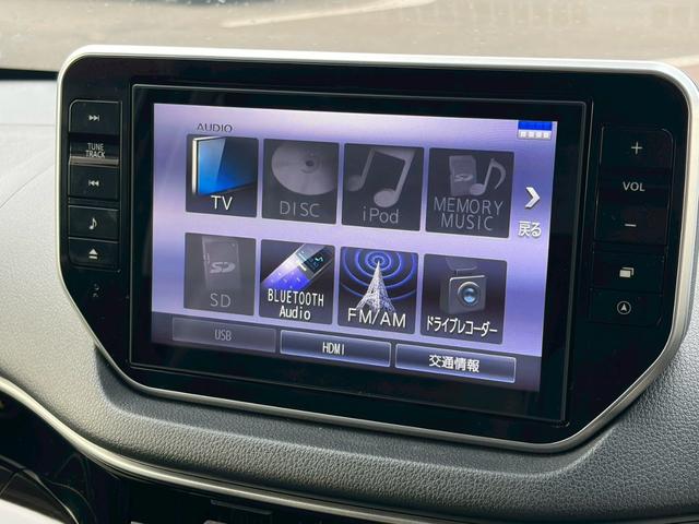 ムーヴ カスタム　ＲＳ　ハイパーリミテッドＳＡＩＩＩ　純正８インチナビ　全周囲カメラ　運転席シートヒーター　純正１５インチアルミ　Ｂｌｕｅｔｏｏｔｈ　フルセグ　ＥＴＣ　純正ドライブレコーダー　ＬＥＤヘッドライト　フォグランプ　衝突軽減　ハーフレザーシート（11枚目）