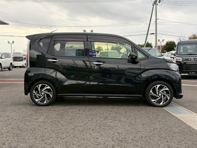 ムーヴ カスタム　ＲＳ　ハイパーリミテッドＳＡＩＩＩ　純正８インチナビ　全周囲カメラ　運転席シートヒーター　純正１５インチアルミ　Ｂｌｕｅｔｏｏｔｈ　フルセグ　ＥＴＣ　純正ドライブレコーダー　ＬＥＤヘッドライト　フォグランプ　衝突軽減　ハーフレザーシート（19枚目）