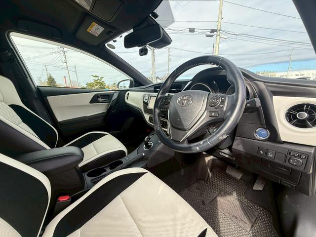 オーリス ハイブリッドGパッケージ 純正ナビ クルーズコントロール クリアランスソナー LEDヘッドライト オートライト 衝突軽減ブレーキ レーンキープ ドラレコ 障害センサー シートヒーター フルセグ Bluetooth CD ETC(21枚目)