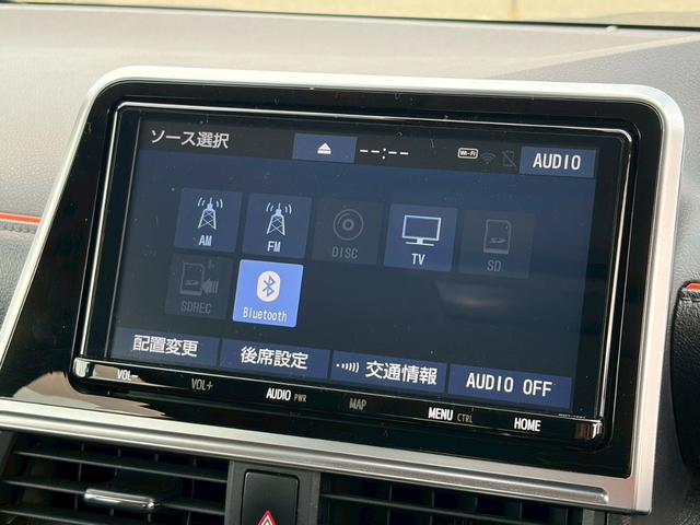 シエンタ ハイブリッドG クエロ モデリスタエアロ 純正9インチナビ 純正12.1インチフリップダウンモニター 純正アルミホイール クルーズコントロール ハーフレザーシート フルセグTV Bluetooth ETC 両側電動スライド(10枚目)