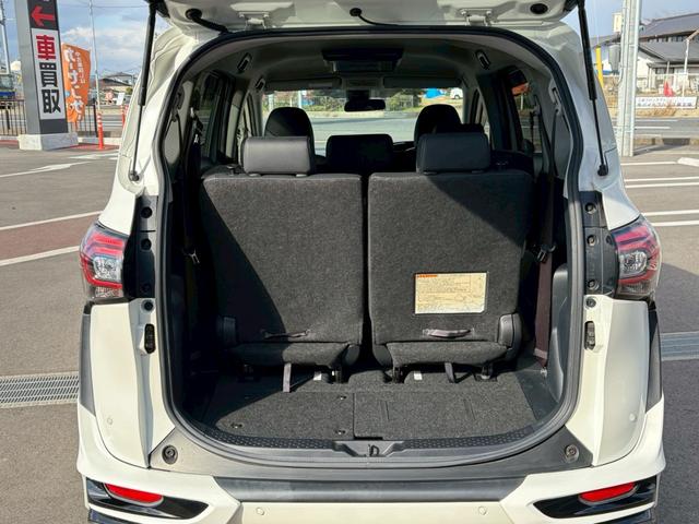 シエンタ ハイブリッドG クエロ モデリスタエアロ 純正9インチナビ 純正12.1インチフリップダウンモニター 純正アルミホイール クルーズコントロール ハーフレザーシート フルセグTV Bluetooth ETC 両側電動スライド(27枚目)