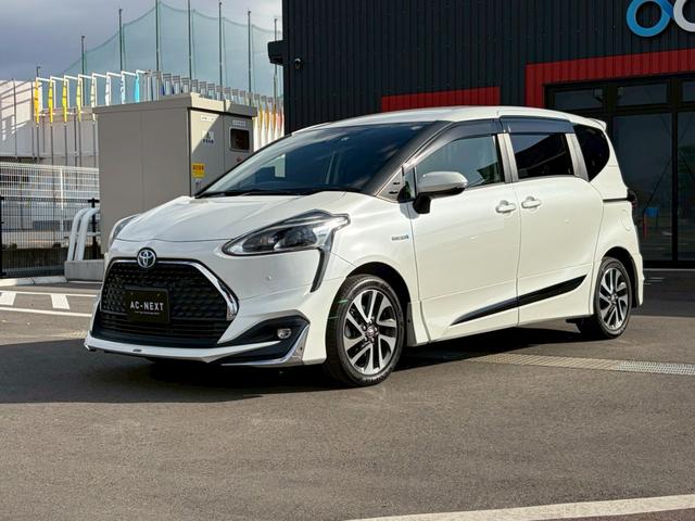 シエンタ ハイブリッドG クエロ モデリスタエアロ 純正9インチナビ 純正12.1インチフリップダウンモニター 純正アルミホイール クルーズコントロール ハーフレザーシート フルセグTV Bluetooth ETC 両側電動スライド(31枚目)