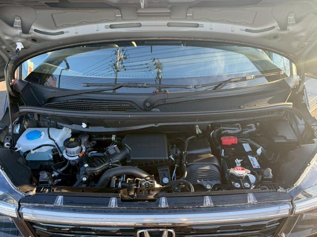 N-BOXカスタム ターボ 純正9インチナビ 両側電動スライドドア アラウンドビューモニター シートヒーター フルセグTV CD DVD USBポート パドルシフト 踏み間違防止 ドライブレコーダー ACC ホンダセンシング(25枚目)