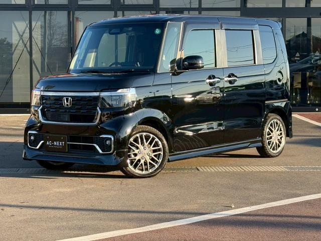 N-BOXカスタム ターボ 純正9インチナビ 両側電動スライドドア アラウンドビューモニター シートヒーター フルセグTV CD DVD USBポート パドルシフト 踏み間違防止 ドライブレコーダー ACC ホンダセンシング(31枚目)