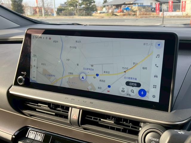 プリウス Ｚ　１２．３インチディスプレイオーディオ　全周囲カメラ　フルセグＴＶ　　デジタルインナーミラー　パワーシート　シートベンチレーション　パワーバックドア　ブラインドスポットモニター　ステアリングヒーター（10枚目）