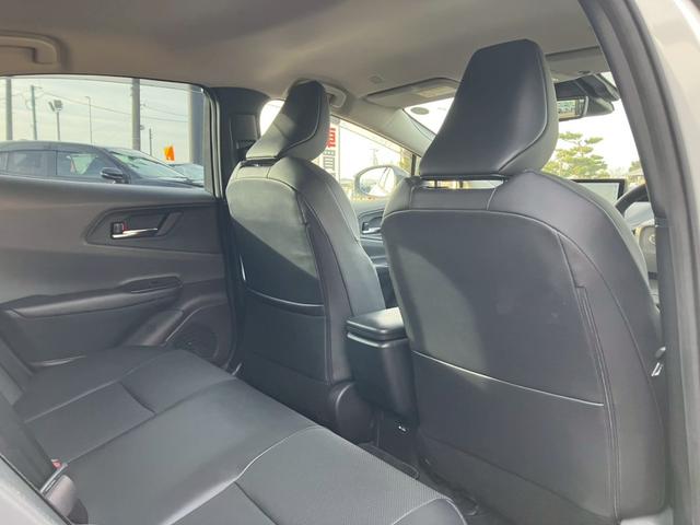 プリウス Ｚ　１２．３インチディスプレイオーディオ　全周囲カメラ　フルセグＴＶ　　デジタルインナーミラー　パワーシート　シートベンチレーション　パワーバックドア　ブラインドスポットモニター　ステアリングヒーター（25枚目）