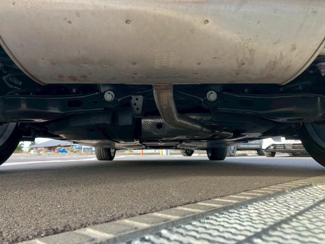 プリウス Ｚ　１２．３インチディスプレイオーディオ　全周囲カメラ　フルセグＴＶ　　デジタルインナーミラー　パワーシート　シートベンチレーション　パワーバックドア　ブラインドスポットモニター　ステアリングヒーター（30枚目）