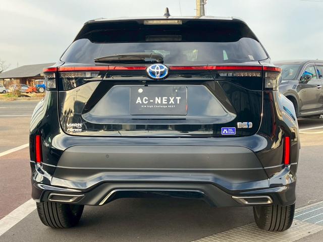 ヤリスクロス ハイブリッドＺ　モデリスタエアロ　クリアランスソナー　純正ディスプレイオーディオ　アラウンドビューモニター　トヨタセーフティセンス　ステアリングヒーター　シートヒーター　パワーシート　アダクティブクルーズコントロール（6枚目）