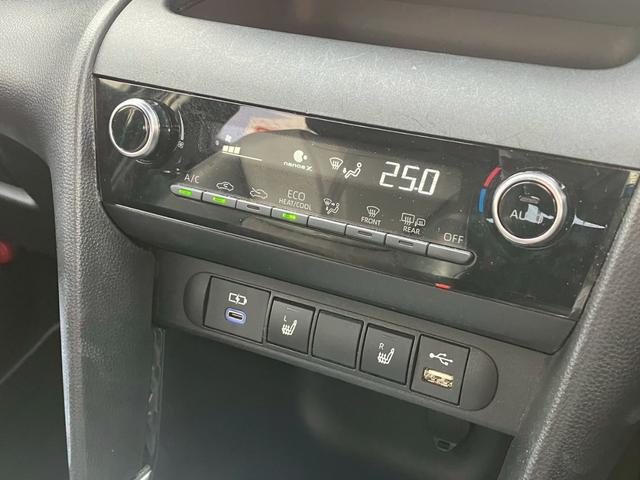 ヤリスクロス ハイブリッドＺ　モデリスタエアロ　クリアランスソナー　純正ディスプレイオーディオ　アラウンドビューモニター　トヨタセーフティセンス　ステアリングヒーター　シートヒーター　パワーシート　アダクティブクルーズコントロール（13枚目）