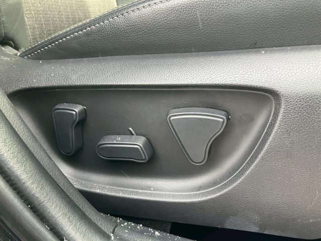 ヤリスクロス ハイブリッドＺ　モデリスタエアロ　クリアランスソナー　純正ディスプレイオーディオ　アラウンドビューモニター　トヨタセーフティセンス　ステアリングヒーター　シートヒーター　パワーシート　アダクティブクルーズコントロール（25枚目）