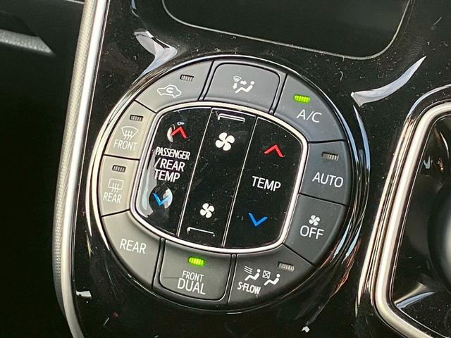 ヴォクシー ハイブリッドＺＳ　煌　ワンオーナー　純正１０インチナビ　純正１２．１インチフリップダウンモニター　モデリスタアルミ　両側電動スライド　シートヒーター　フルセグ　Ｂｌｕｅｔｏｏｔｈ　バックモニター　ＥＴＣ　ドラレコ　クルコン（14枚目）