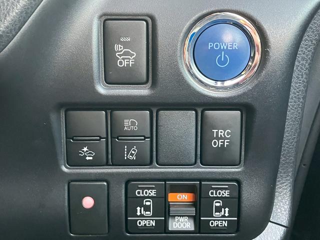 ヴォクシー ハイブリッドＺＳ　煌　ワンオーナー　純正１０インチナビ　純正１２．１インチフリップダウンモニター　モデリスタアルミ　両側電動スライド　シートヒーター　フルセグ　Ｂｌｕｅｔｏｏｔｈ　バックモニター　ＥＴＣ　ドラレコ　クルコン（17枚目）