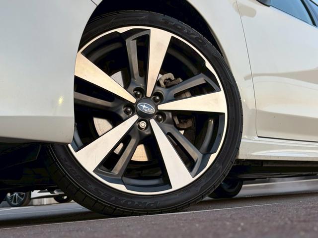 インプレッサスポーツ ２．０ｉ－Ｓアイサイト　アイサイト　純正ナビ　フルセグＴＶ　Ｂｌｕｅｔｏｏｔｈ　バックカメラ　パドルシフト　ブラインドスポットモニター　アダクティブクルーズコントロール　アイドリングストップ　ステアリングリモコン　ＥＴＣ（7枚目）