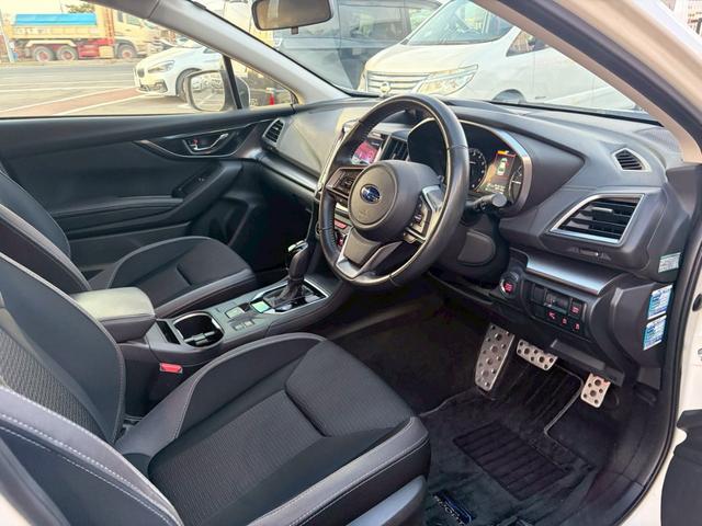 インプレッサスポーツ ２．０ｉ－Ｓアイサイト　アイサイト　純正ナビ　フルセグＴＶ　Ｂｌｕｅｔｏｏｔｈ　バックカメラ　パドルシフト　ブラインドスポットモニター　アダクティブクルーズコントロール　アイドリングストップ　ステアリングリモコン　ＥＴＣ（22枚目）