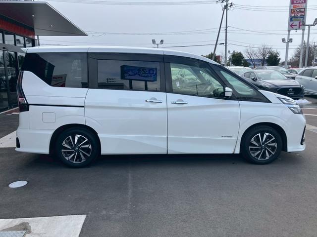 セレナ ハイウェイスターV 純正ナビ プロパイロット 全周囲モニター クリアランスソナー アダプティブクルーズコントロール ステリモ ブラスポ 電動パーキング パーキングアシスト 両側電動スライドドア ドラレコ ETC 純正AW(18枚目)