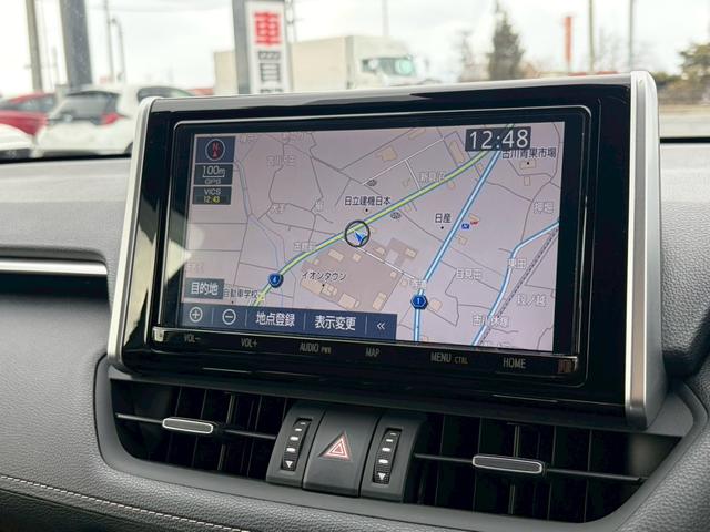 ＲＡＶ４ Ｇ　Ｚパッケージ　ＴＲＤエアロ　純正９インチナビ　フルセグＴＶ　Ｂｌｕｅｔｏｏｔｈ　ＤＶＤ　ＥＴＣ　デジタルインナーミラー　ブラインドスポットモニター　純正１９インチアルミホイール　バックカメラ　ＬＥＤヘッドライト（10枚目）